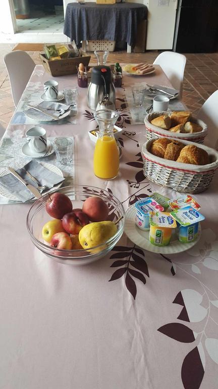 Bed and Breakfast Le Relais De St Martin Rilly-la-Montagne Экстерьер фото